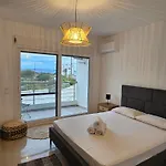 Milan 2 Mastichari بيت للعطل Antimachia